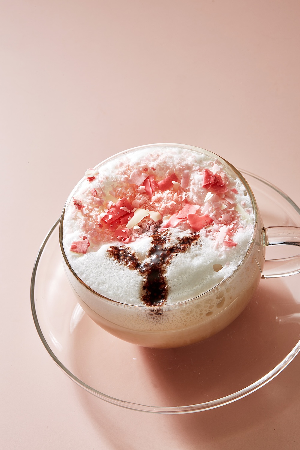 「桜ラテ」税込み1,100円（サービス料含む）