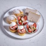 「お花見ナイトハイティー」税込み9,400円〜（サービス料含む）