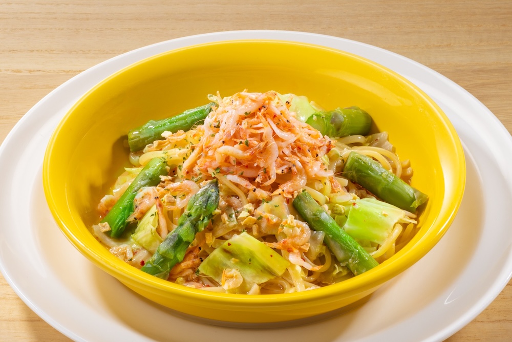 「桜海老と春野菜のペペロンチーノ」税込み989円