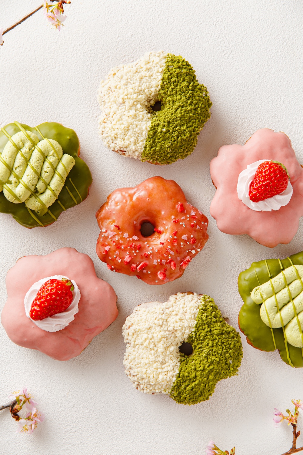 春季限定ドーナツ「苺＆＆抹茶 桜ドーナツコレクション」4種イメージ