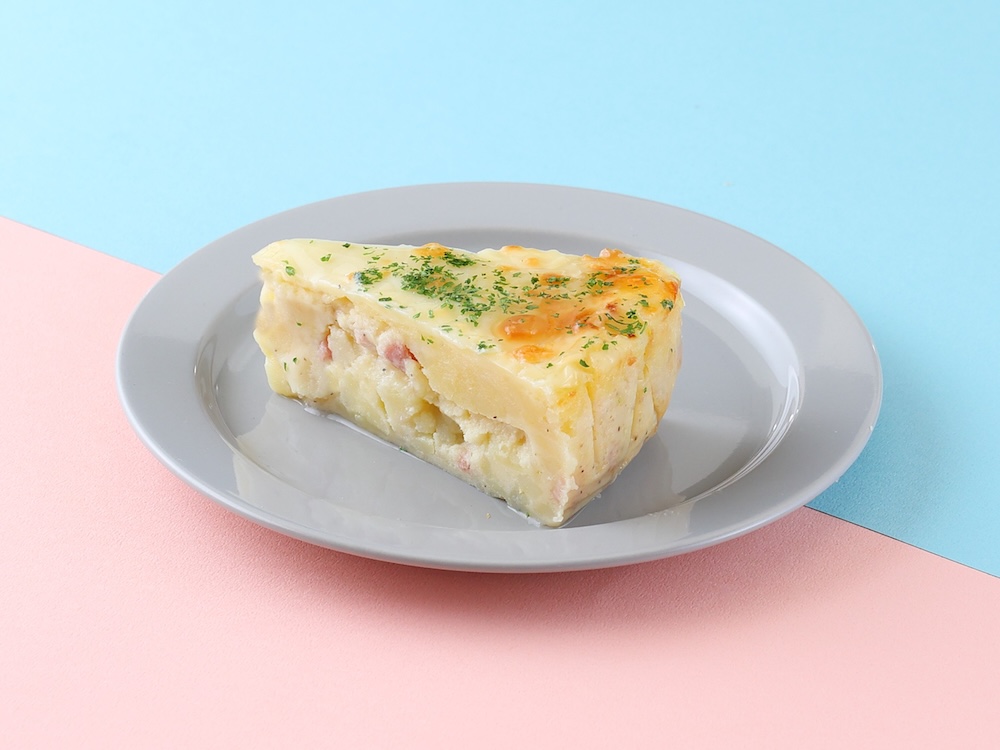 「Meat & Vegetables ITO」の「ポテトのチーズ焼き（3種のチーズ入り）」税込み378円