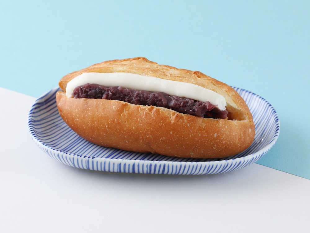 「パン屋キィニョン」のエキュート立川限定「豆乳クリームバターと粒あんのサンド」税込み250円