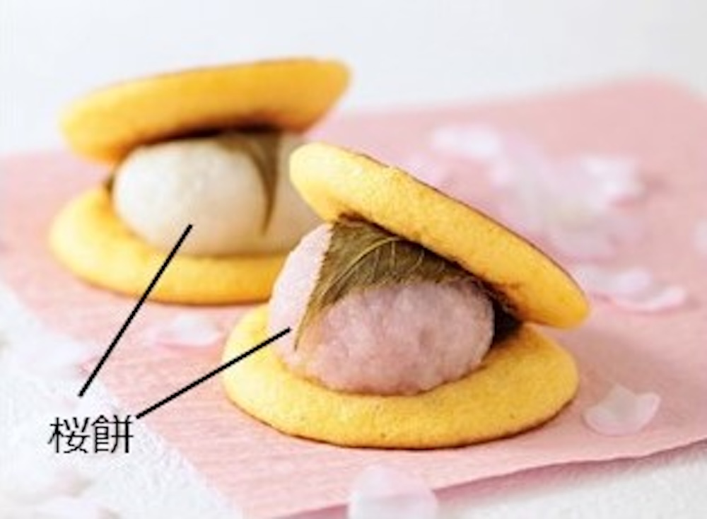 「菓心 小望月」の阪神梅田本店限定・各日20個限定「さくら餅どら（ピンク こしあん、白 粒あん）」各・297円