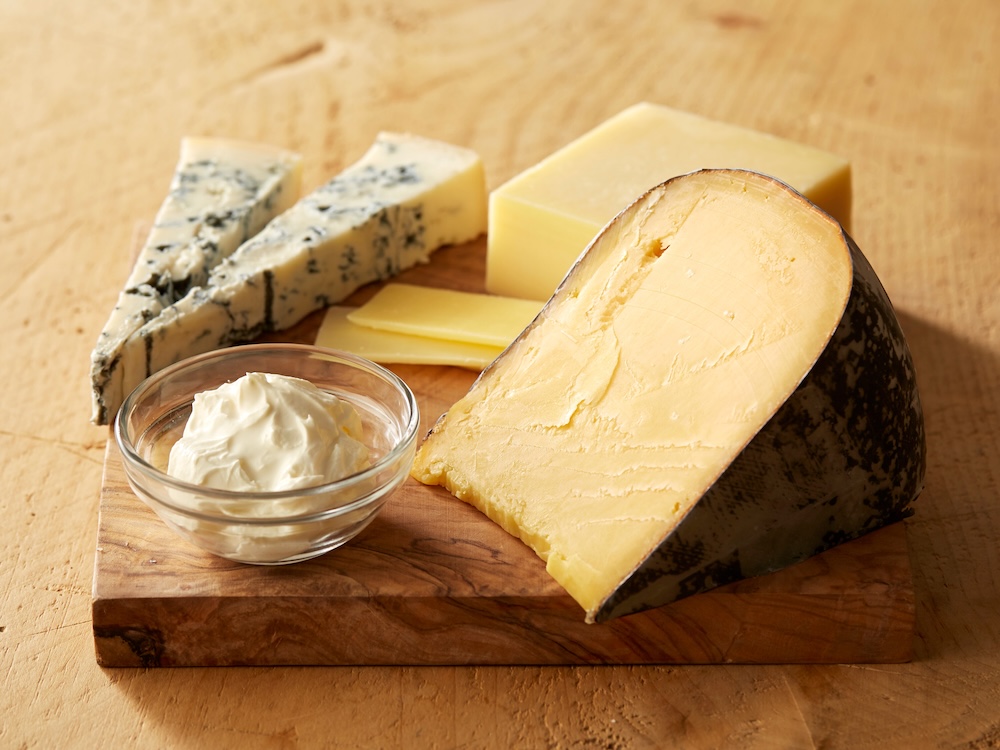 世界中から厳選されたチーズを採用