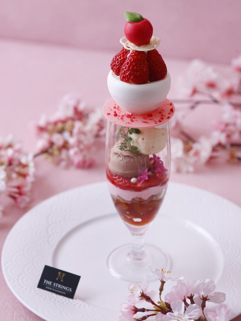 「いちごとりんごのお花見パフェ」イメージ
