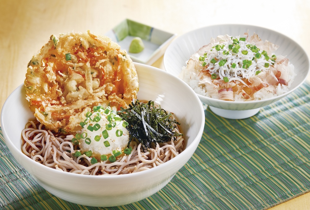 「野菜かき揚げのぶっかけおろしそばと釜揚げしらす丼」税込み1,065円