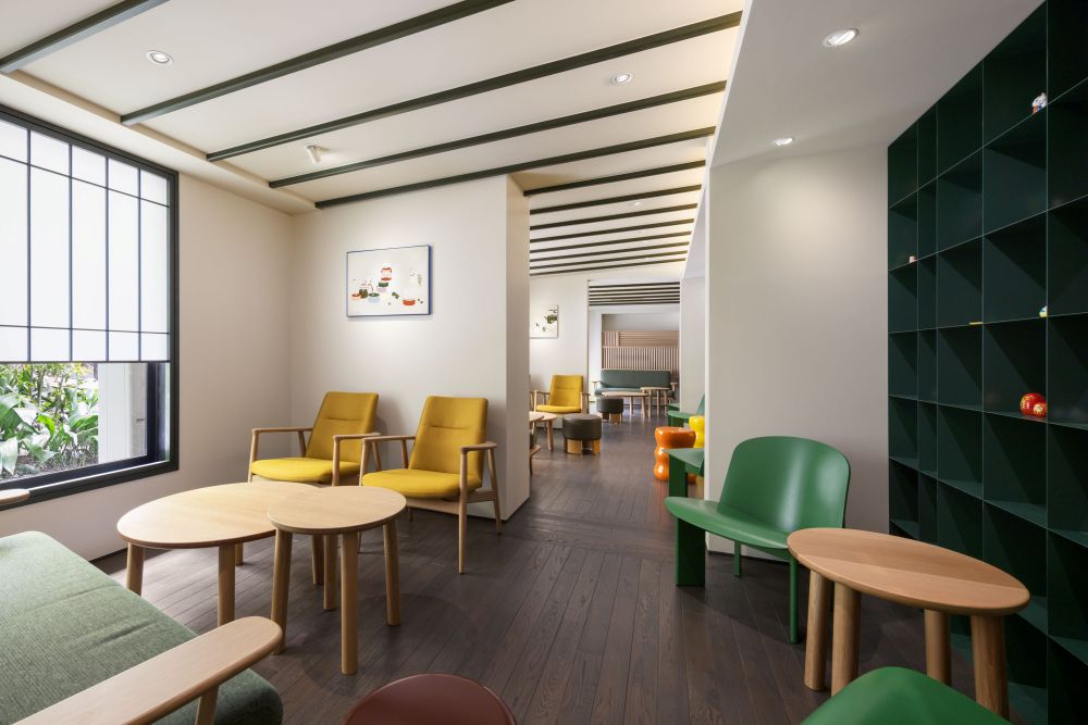 「スターバックス コーヒー 京都円山公園 菊の渓店」地下1階のイメージ