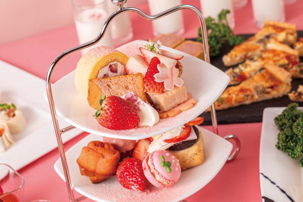 アフタヌーンティービュッフェ「ペタル・ドゥ・フレーズ（Pétale de Fraise）」イメージ