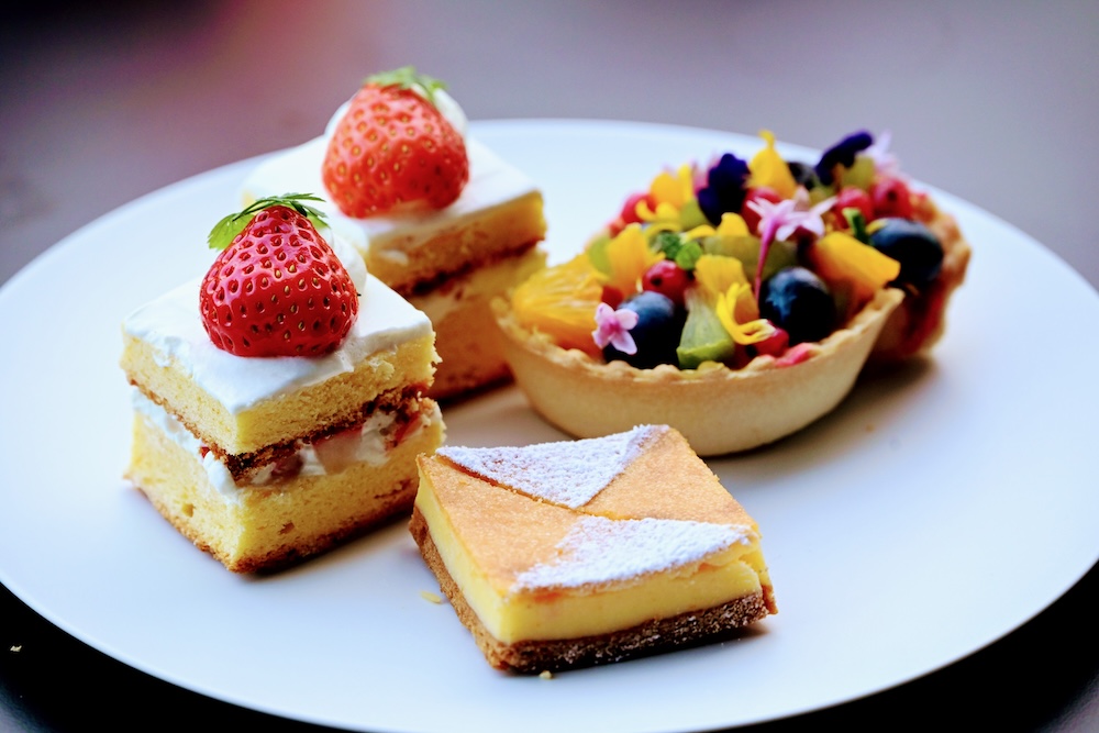 「桜のイブニングハイティー」イメージ