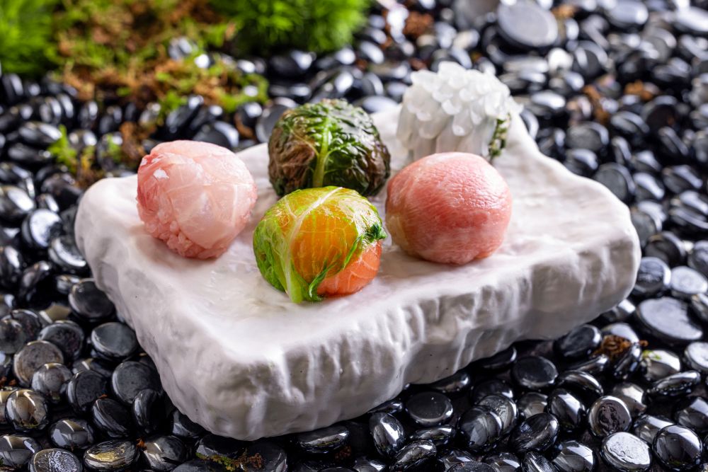 「アフタヌーンティー風寿司ランチ『花蓮』」イメージ