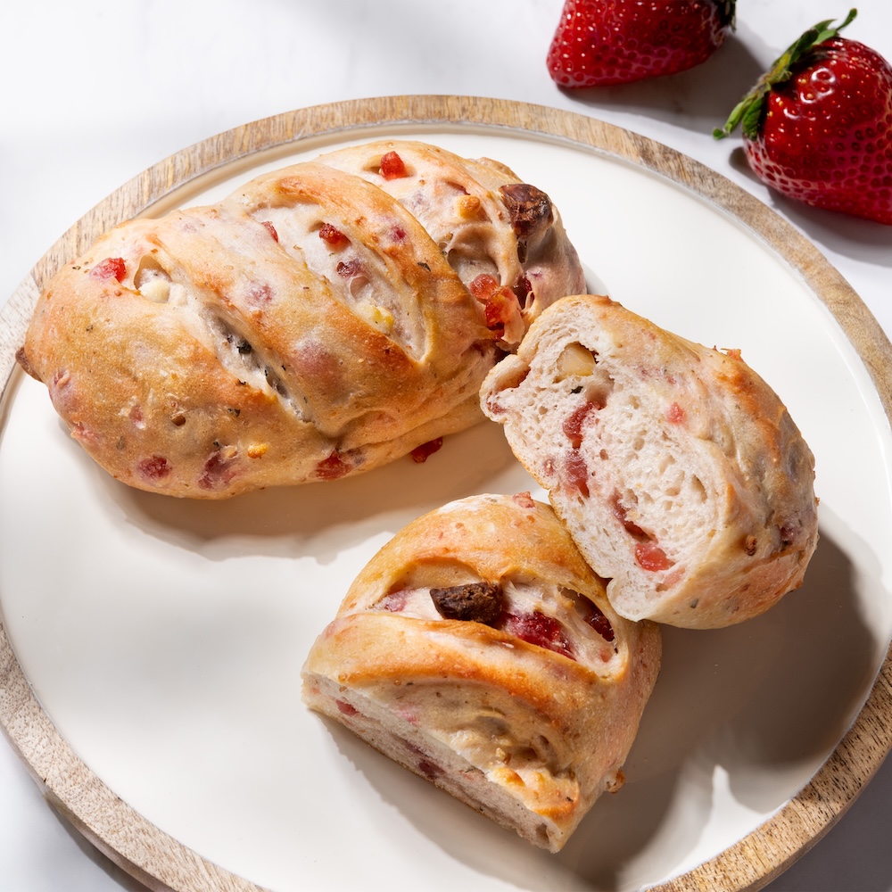 「マカダミアいちご」税込み389円