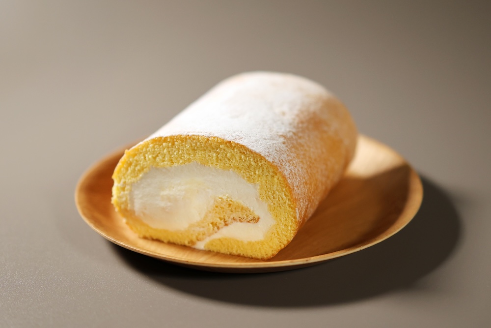 「木津川ロールケーキ」1296円