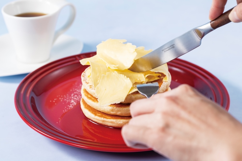 「背徳の芳醇削りバターのクラシックパンケーキ」イメージ