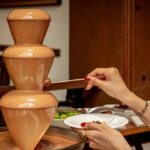 アフタヌーンビュッフェ「ストロベリー ブロッサム」平日・税込み7,000円、土日祝日・税込み7,500円（いずれもサービス料含む）