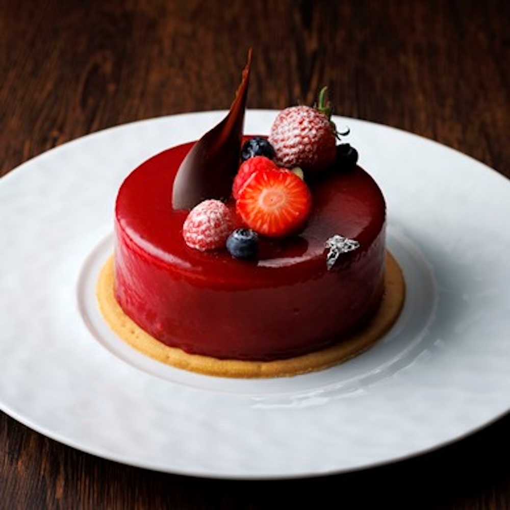 2サイズ展開される「ラズベリームース」4号・税込み5,500円〜