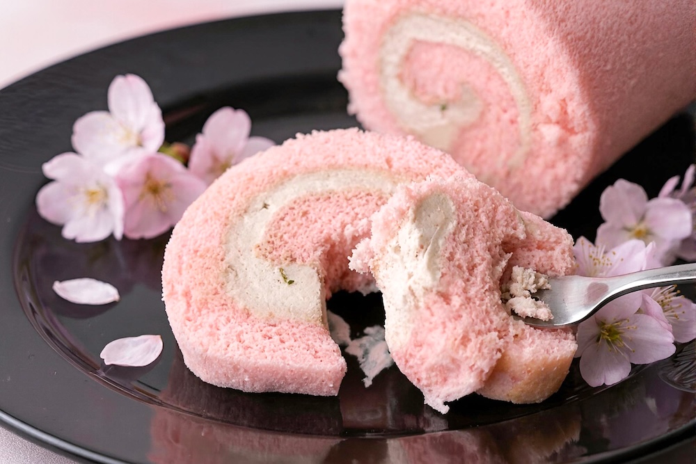 「桜ロール」税込み1,380円