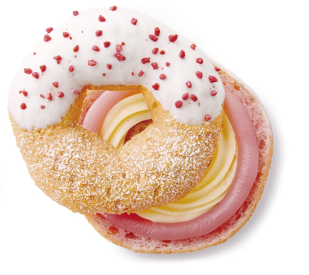 「桜もちっとドーナツ 花やぐいちごみるくカスタード」テイクアウト・税込み216円、イートイン・税込み220円