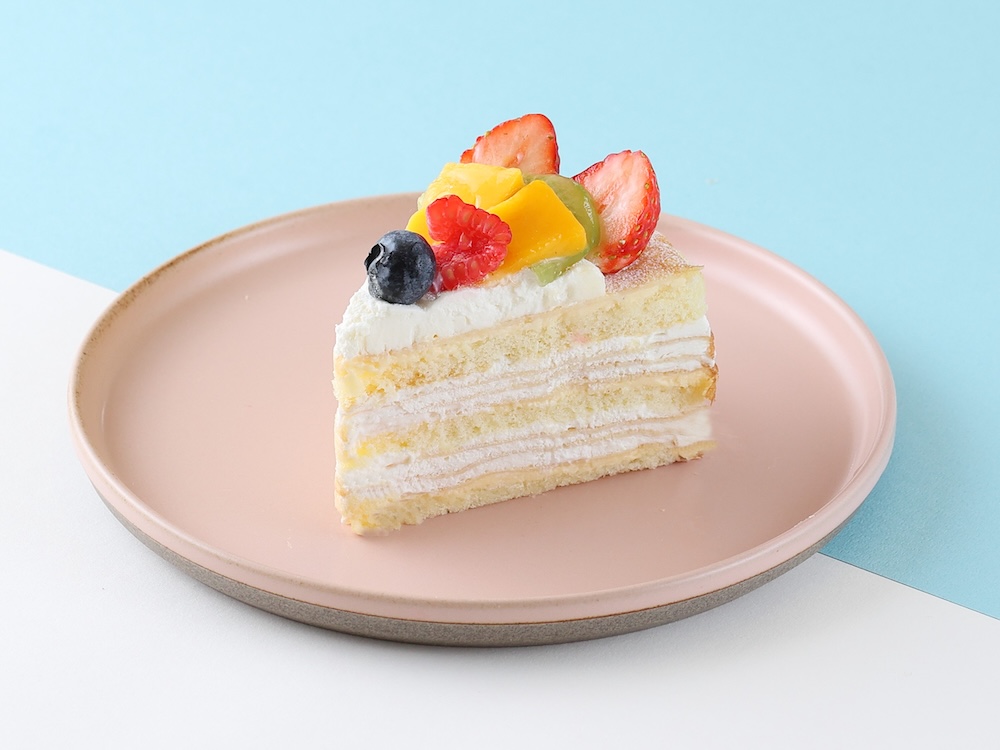 「パティスリー ルパン」のエキュート立川限定「ふんわり仕立てのミルクレープ」税込み880円