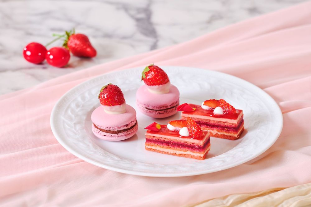 「春いちごと真っ赤なチェリーのアフタヌーンティー」イメージ