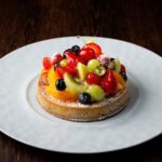 2サイズ展開される「フルーツタルト」4号・税込み4,800円〜