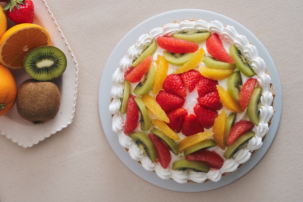 「ごろっと果実のフルーツケーキパイ」税込み1,210円