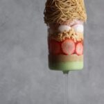 本店で販売中の「和栗と季節の果物パフェ ～桜～ 国産苺」税込み2,530円