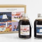 左から「ラテベース」の加糖、無糖。各・税込み1,650円