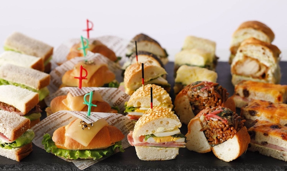 「『ホテルニューオータニ』×『リラックマ』スーパースイーツビュッフェ～ひだまりのメロン・マンゴー＆ハニー～」イメージ