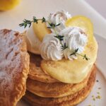 「“大長レモン”のレモンパイパンケーキ ダージリンアングレーズソース」税込み1,650円