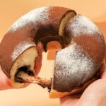 「もちもちチョコもっちーリング」通常サイズ・税込み880円、SSサイズ・税込み590円