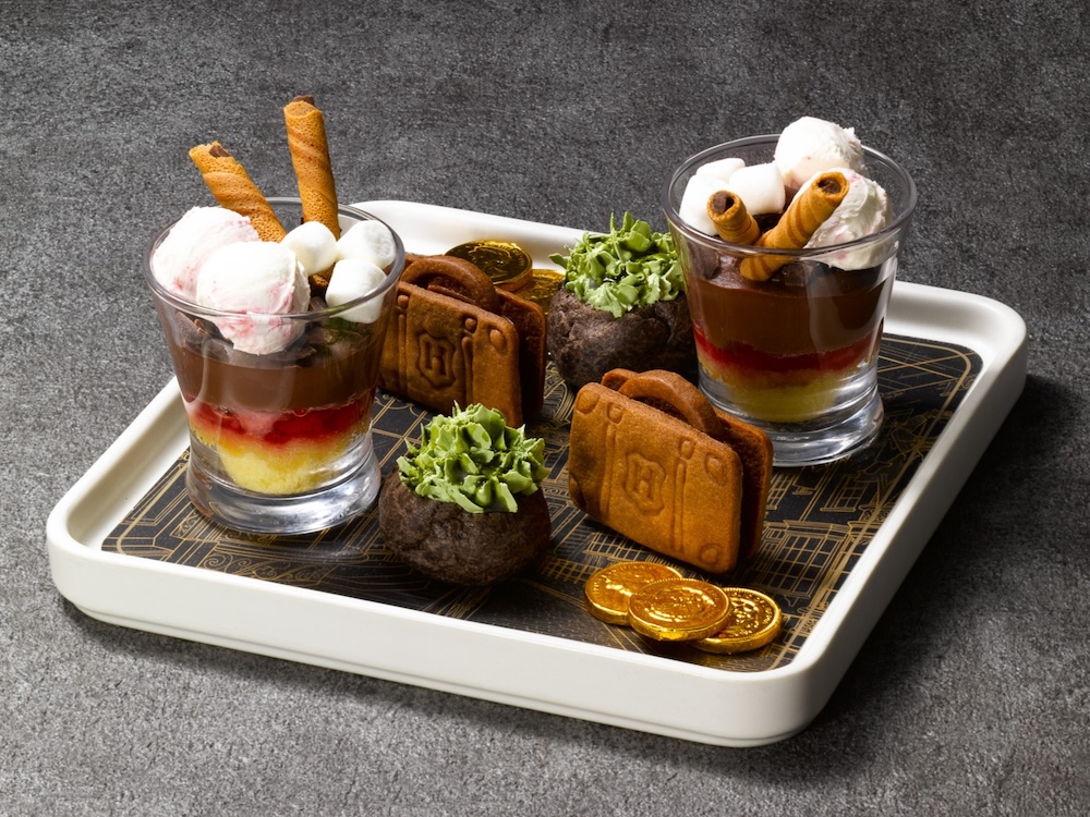 「バックロットカフェ」で販売される「ダイアゴン横丁の買い物リスト​アフタヌーンティー」税込み7,500円