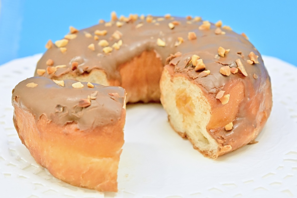 「も〜っちり食感キャラメルドーナツ」税込み178円