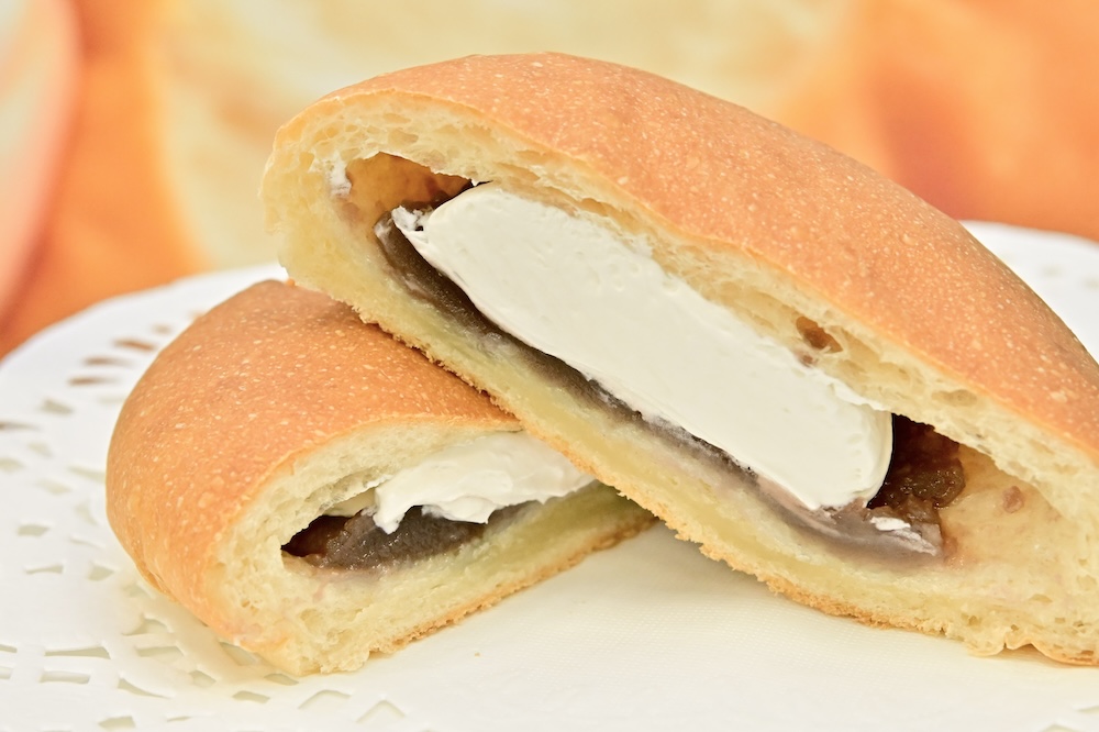 「も〜っちり食感ホイップあんぱん」税込み158円