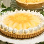 「柑橘とマンゴーの甘酸っぱいレアチーズタルト」ピース・税込み1,490円、ホール・税込み14,904円