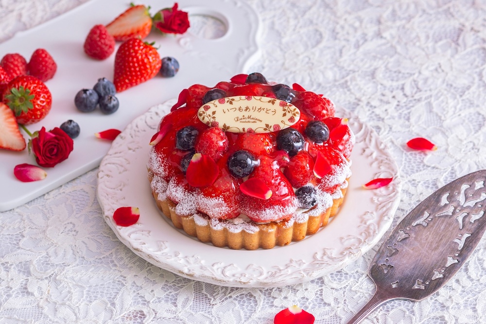 「栃木県産とちあいかとベリーのタルト」ホール・税込み4,300円（別途送料）