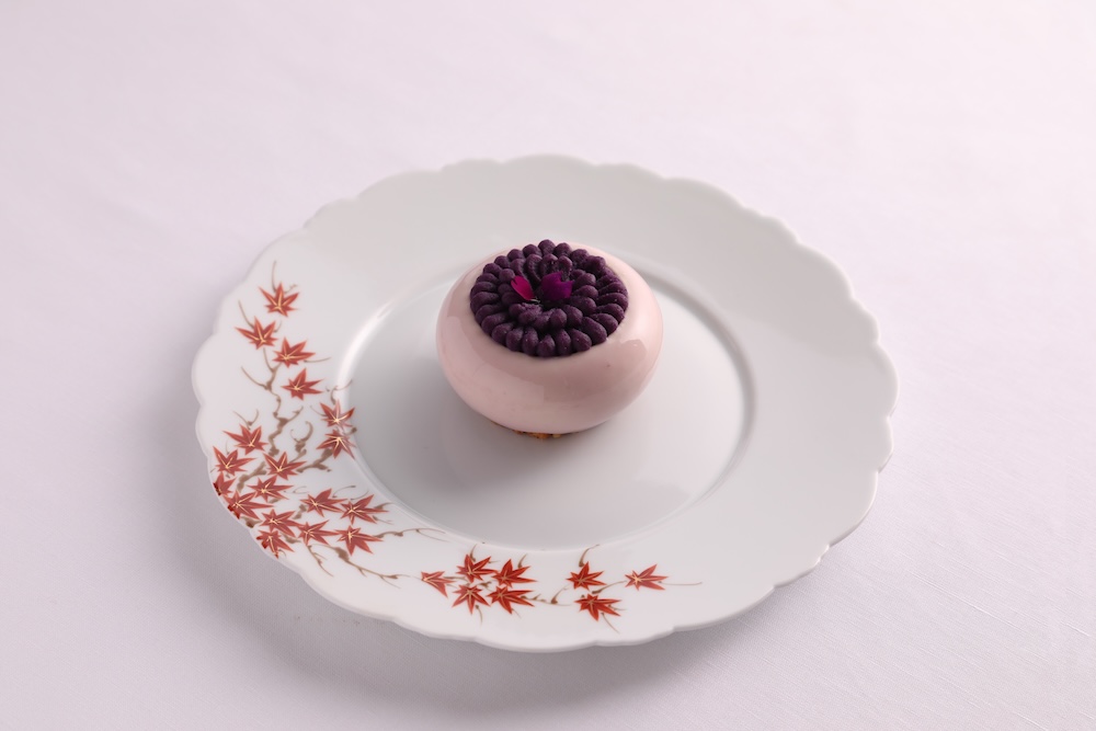 日本限定「紅芋と栗のモンブラン」イメージ