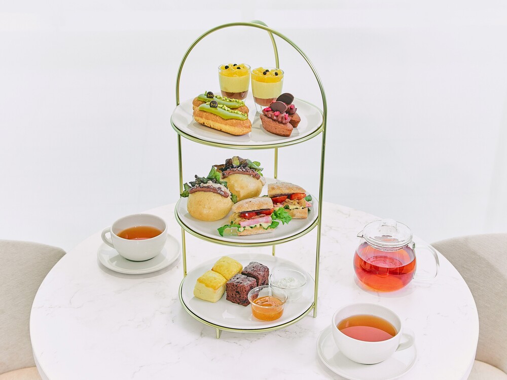 「アフタヌーンティー ヴェール」価格は2名・税込み8,250円