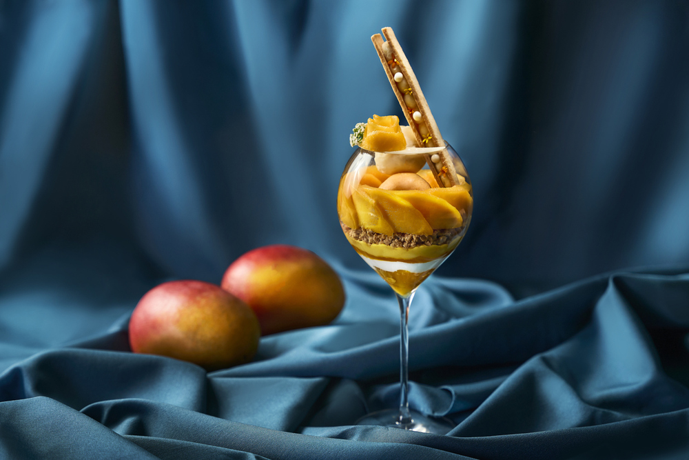 「完熟マンゴーパフェ」イメージ