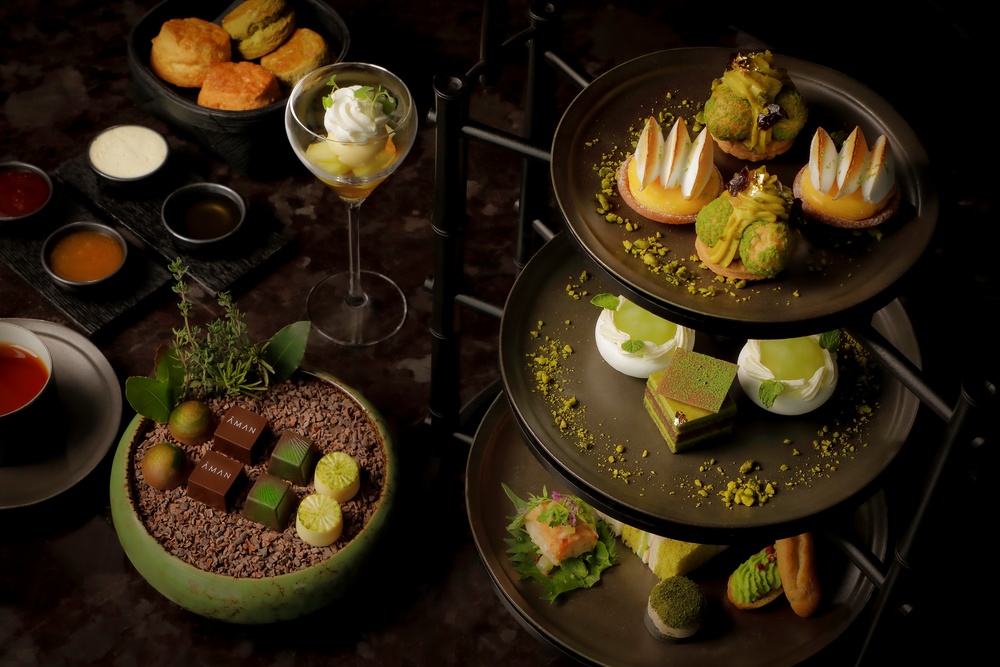 「シェイド オブ グリーン アフタヌーンティー」価格は税込み13,000円（サービス料含む）