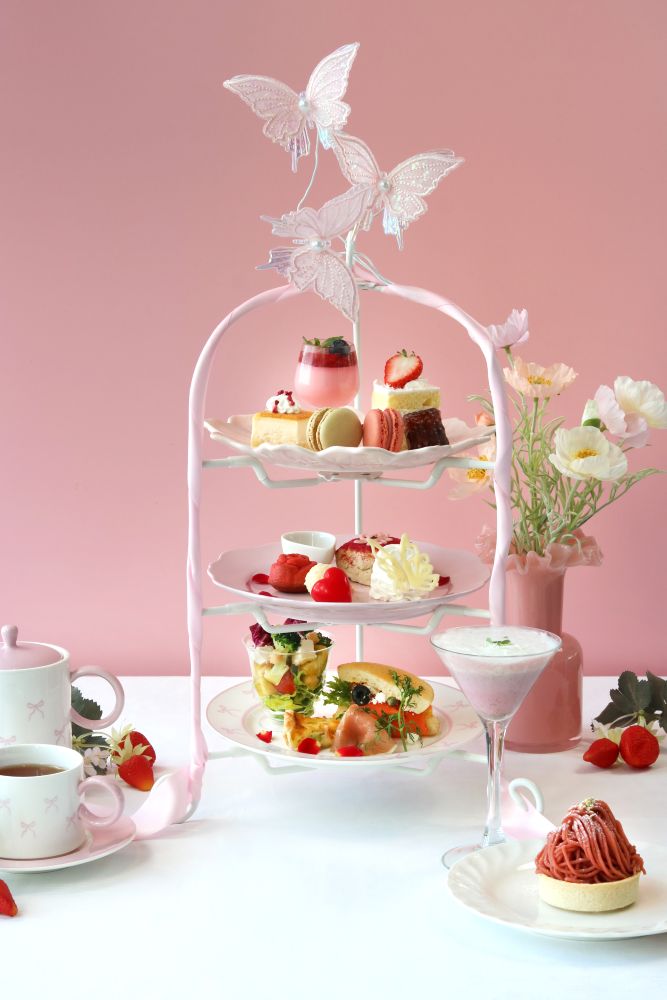 「ショッピングチケット付き 季節の苺アフタヌーンティーセット」イメージ