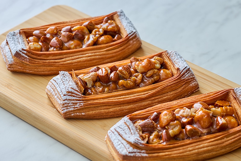 新商品「 ナッツデニッシュ」税込み380円