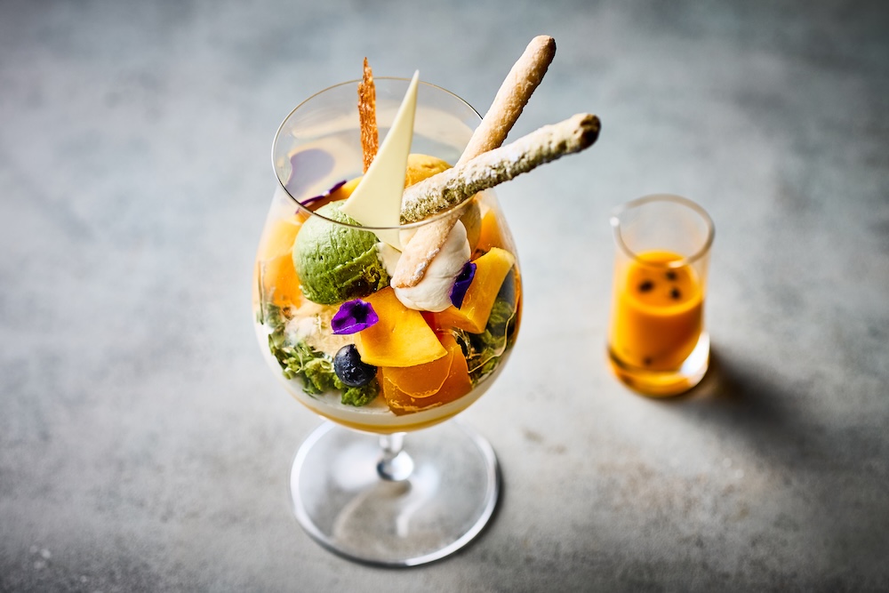 「マンゴーと抹茶のパフェ」イメージ