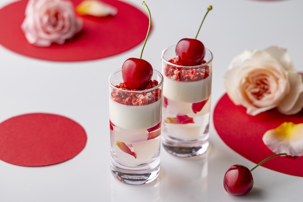 「チェリー＆ローズ アフタヌーンティー “ラ・フルール”」イメージ