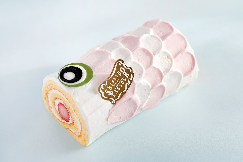 「苺とバナナのこいのぼりロールケーキ」税込み2,916円