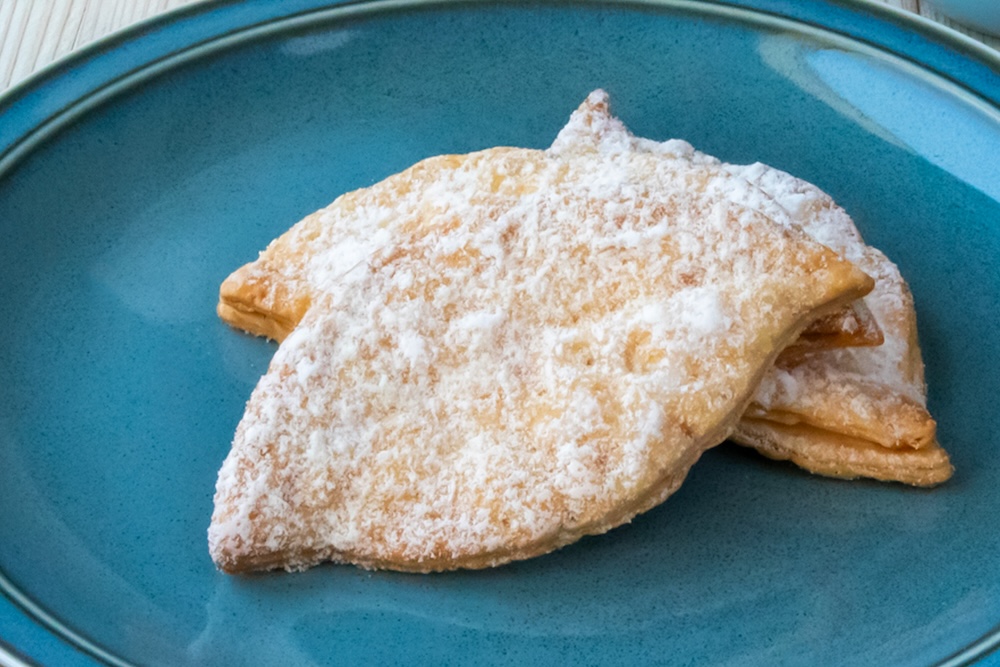 「薫る箱根のチーズパイ」イメージ