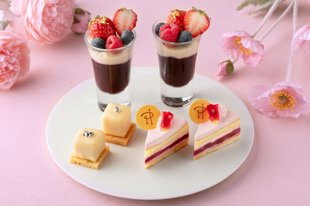 「ピエール・エルメ・パリ コラボレーション アフタヌーンティー」イメージ