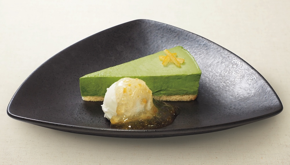 「ゆずとココナッツアイスのひんやり抹茶ケーキ」税込み473円