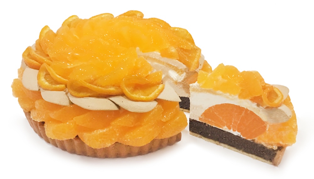 熊本鶴屋店の「熊本県産 でこぽん『肥の豊』(ひのゆたか)と和紅茶クリームのケーキ」ピース・税込み1,100円