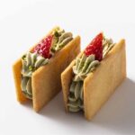 「佐藤堂」の大阪高島屋限定・各日50セット限定「ピスタチオの発酵バターサンド（浦河産苺）」2個入り・各641円