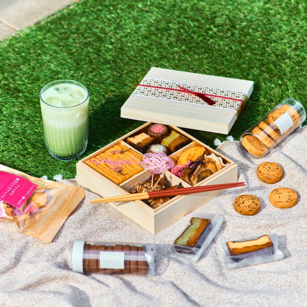 「蜜芋尽くしのスイーツお重箱〜桜霞〜」イメージ